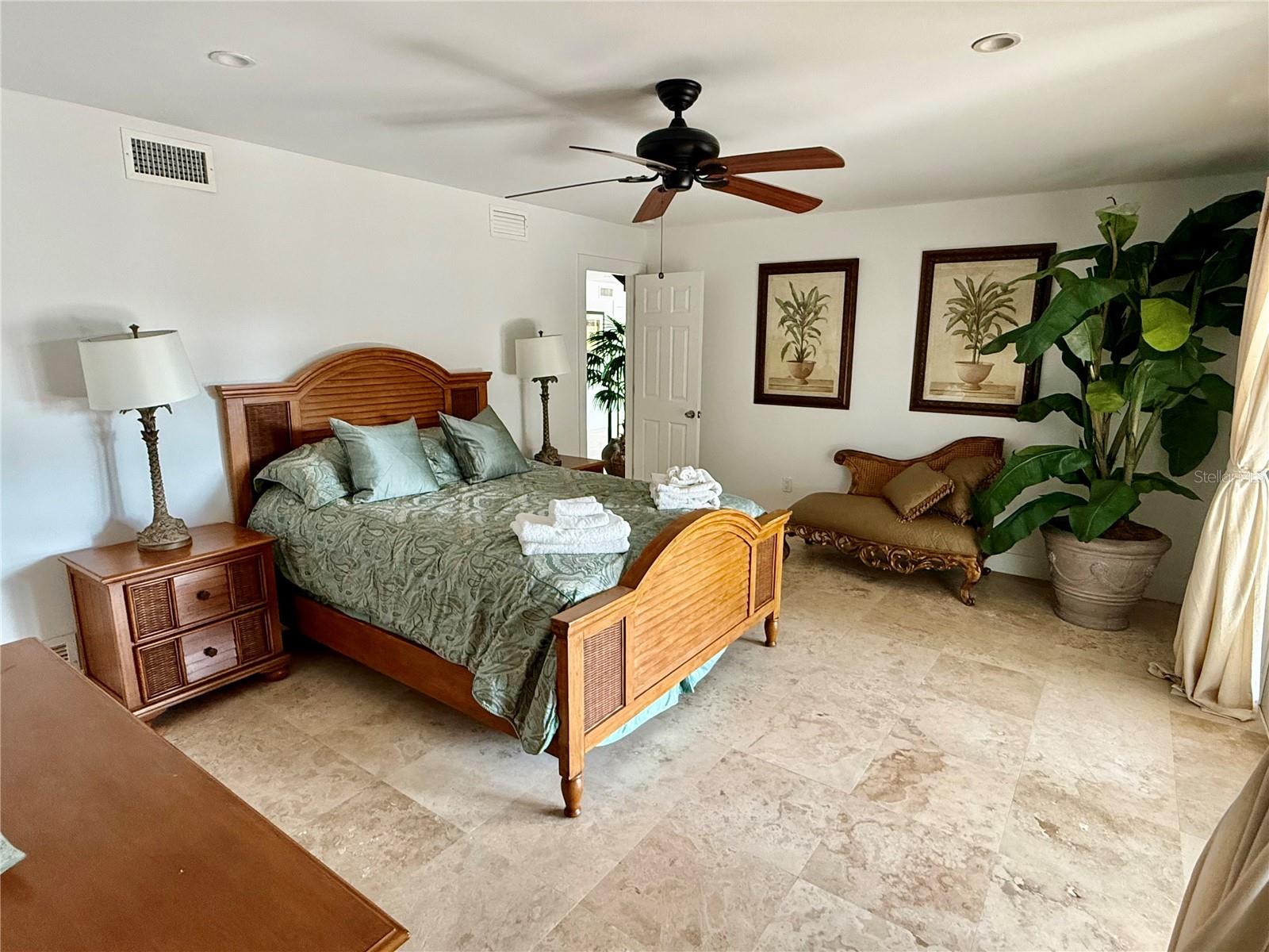 1257 TREE BAY LN, SARASOTA, FL, 34242