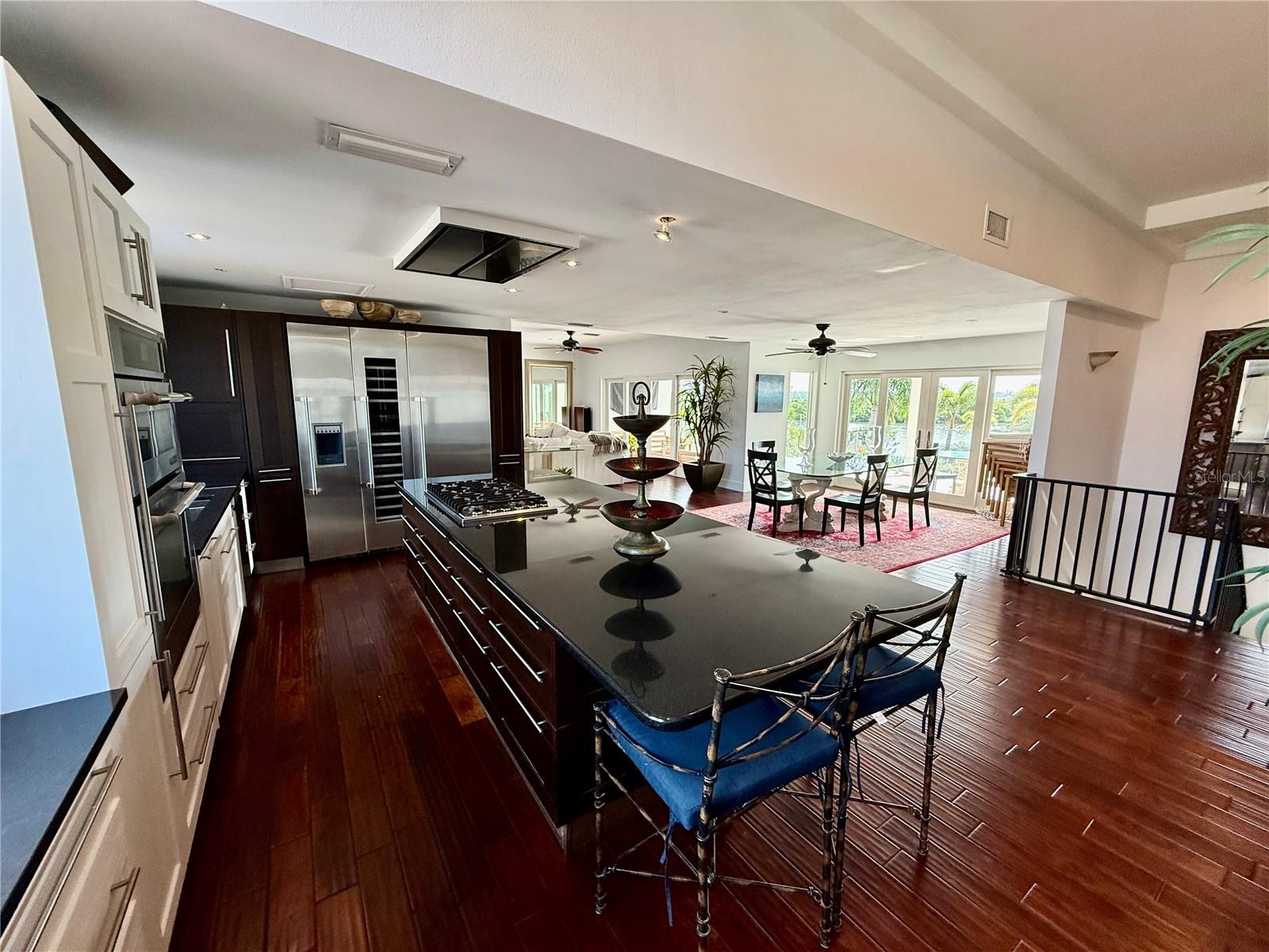 1257 TREE BAY LN, SARASOTA, FL, 34242