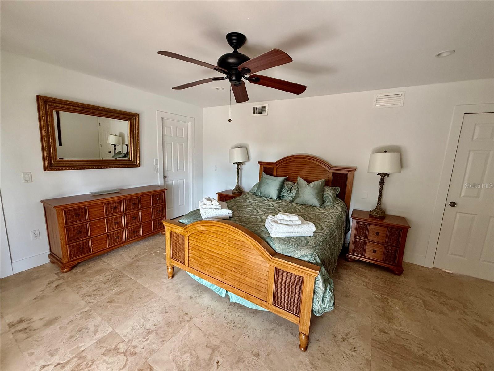 1257 TREE BAY LN, SARASOTA, FL, 34242