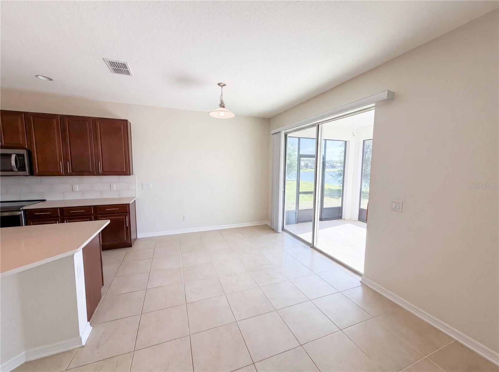 1811 HENLEY ST, MAGNOLIA SQUARE, FL, 34771