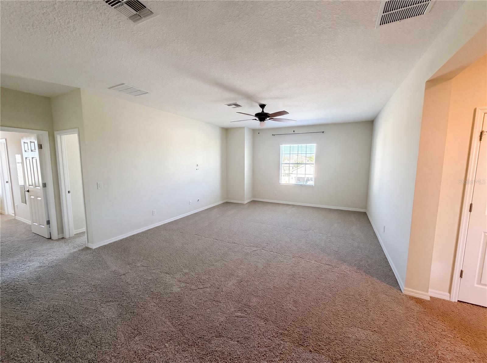 1811 HENLEY ST, MAGNOLIA SQUARE, FL, 34771