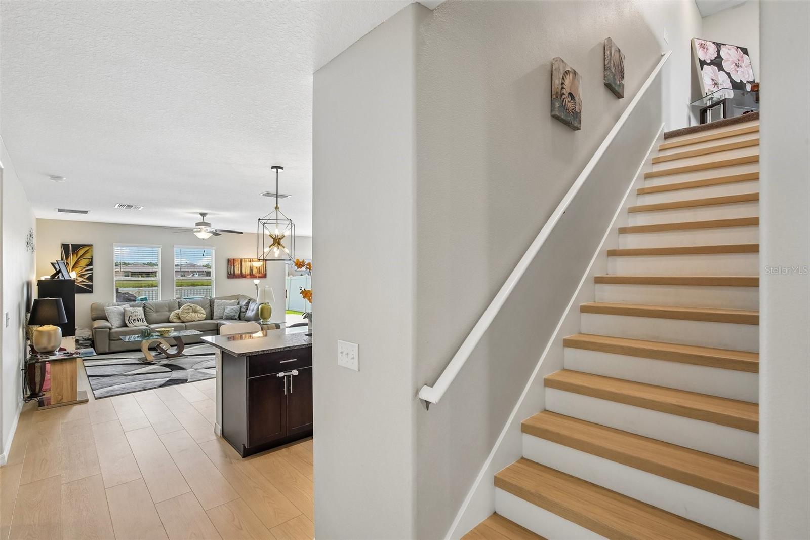 15608 MILLER CREEK DR, SUN CITY CENTER, FL, 33573