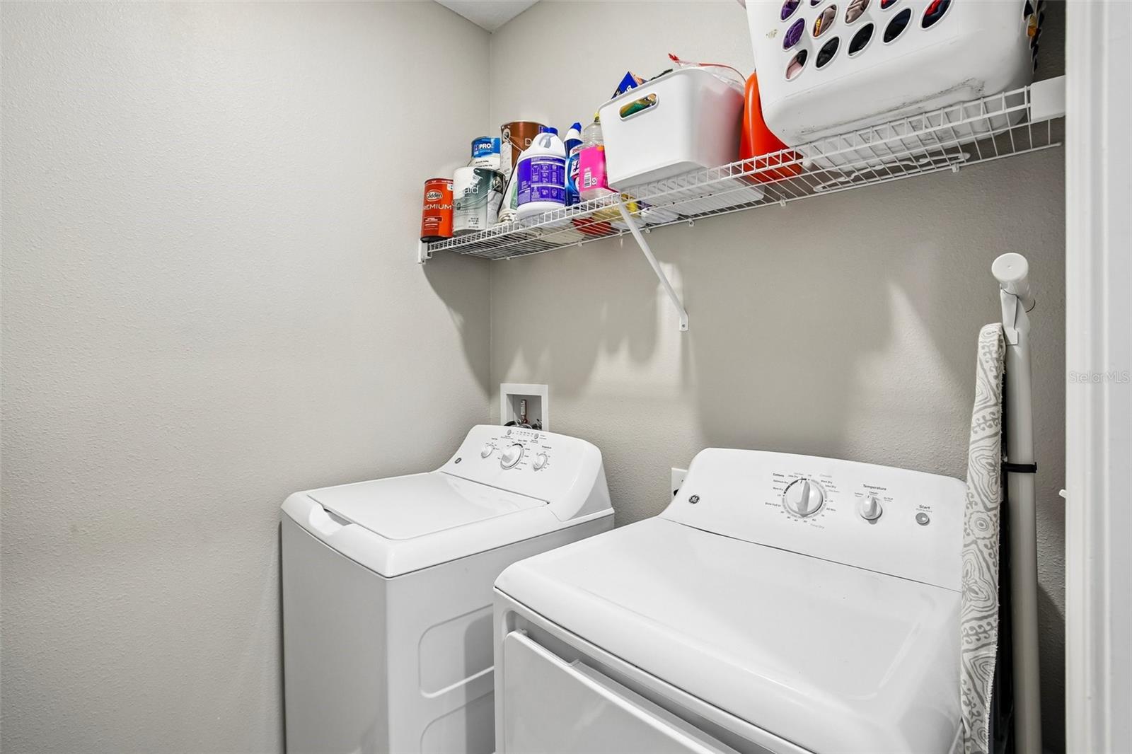 15608 MILLER CREEK DR, SUN CITY CENTER, FL, 33573