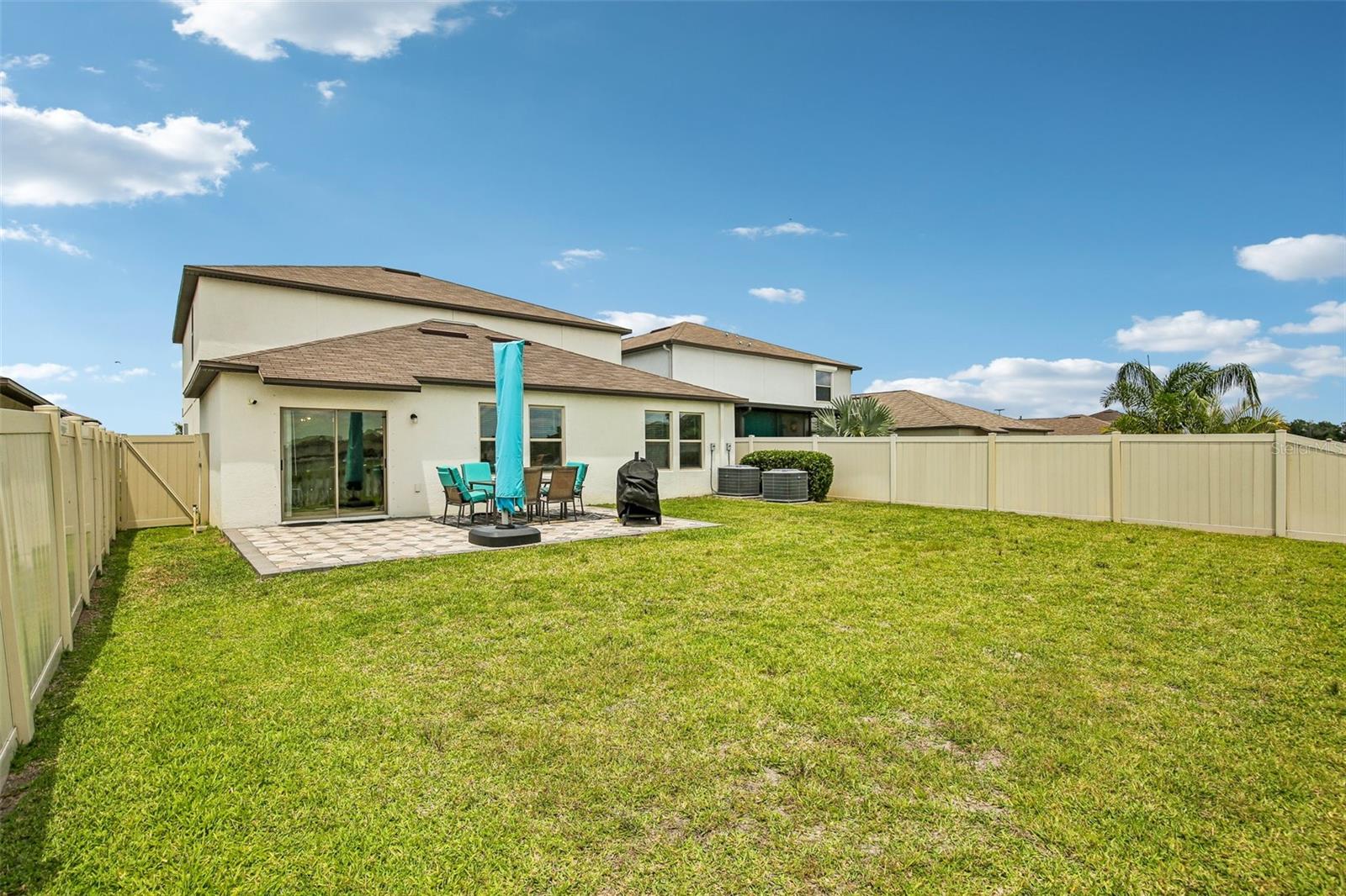 15608 MILLER CREEK DR, SUN CITY CENTER, FL, 33573