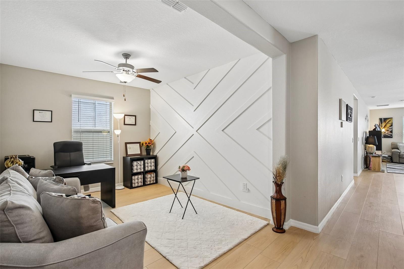15608 MILLER CREEK DR, SUN CITY CENTER, FL, 33573
