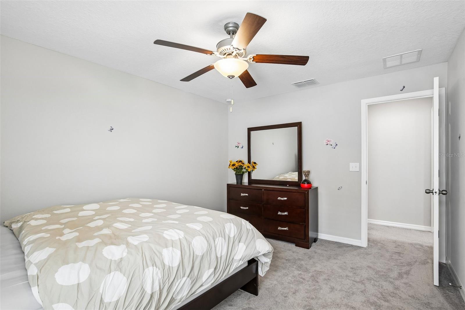 15608 MILLER CREEK DR, SUN CITY CENTER, FL, 33573