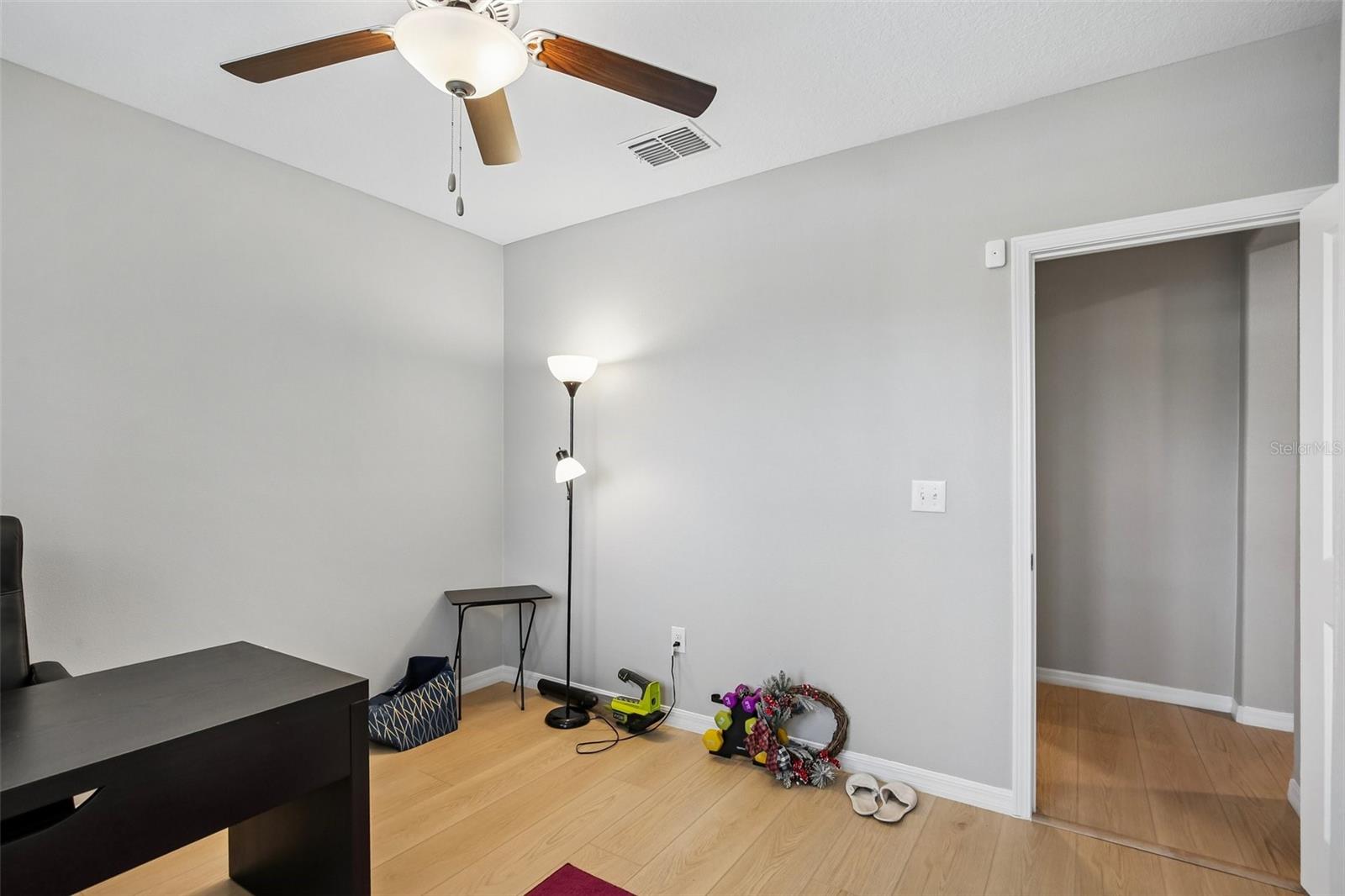 15608 MILLER CREEK DR, SUN CITY CENTER, FL, 33573
