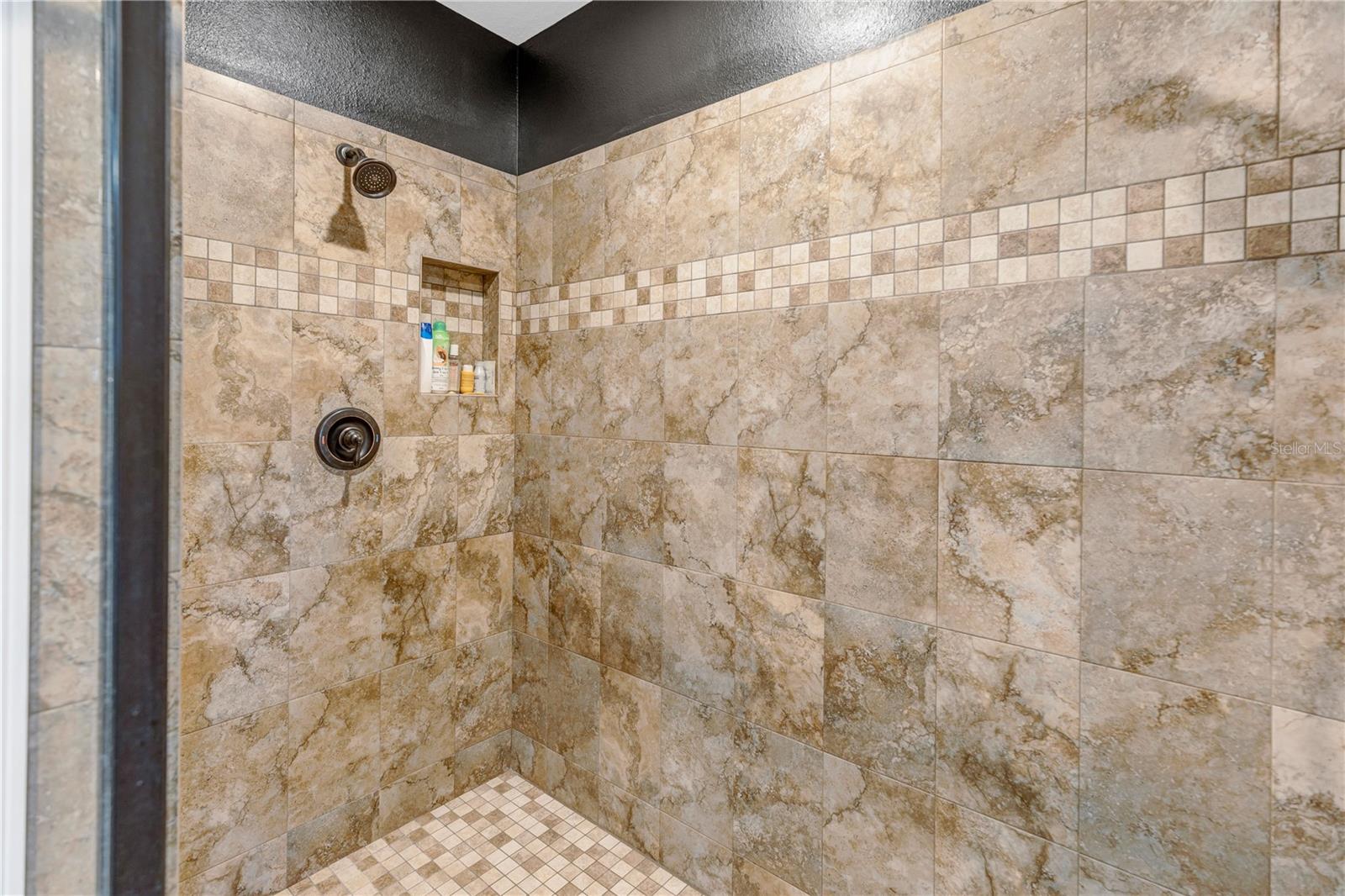 6812 S KISSIMMEE ST, TAMPA, FL, 33616