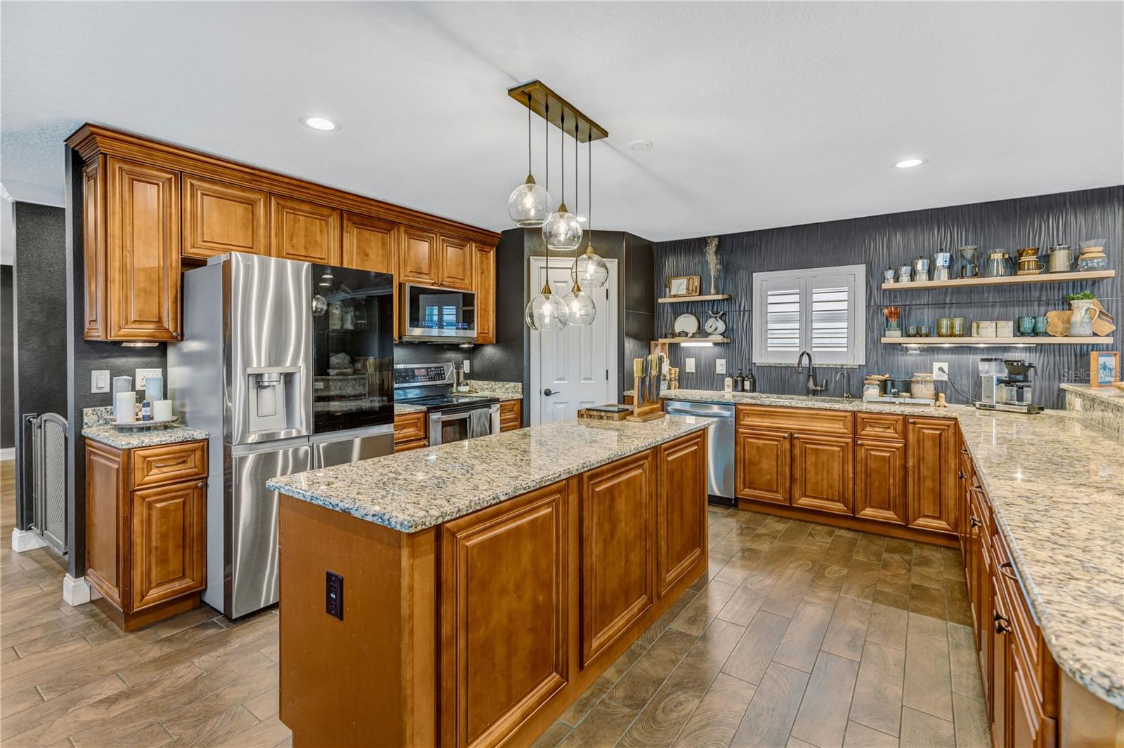 6812 S KISSIMMEE ST, TAMPA, FL, 33616