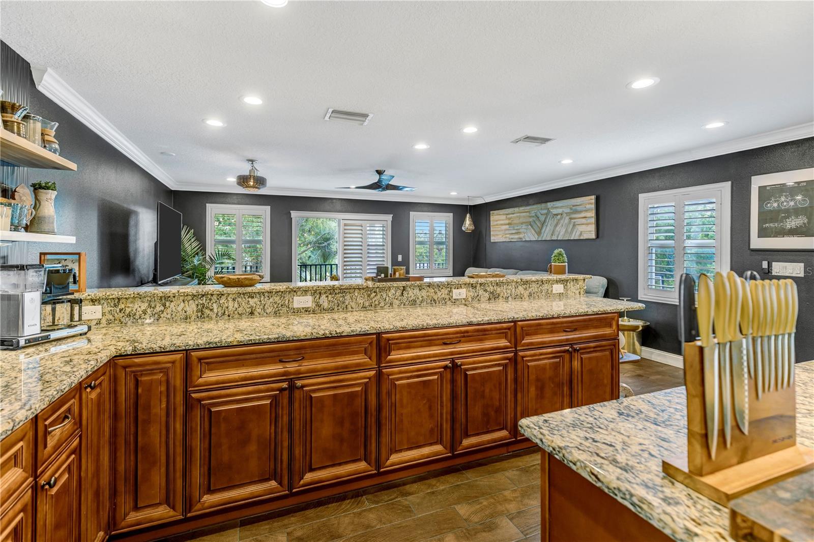 6812 S KISSIMMEE ST, TAMPA, FL, 33616