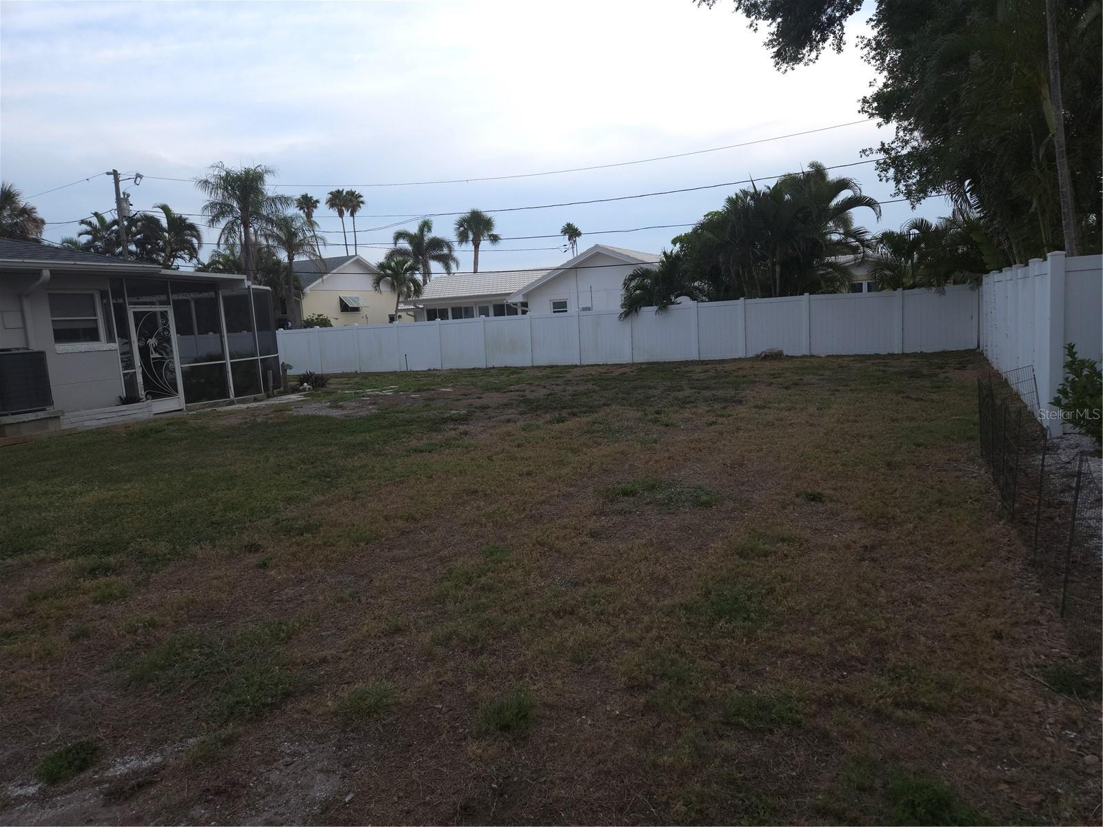 106 15TH ST, BELLEAIR BEACH, FL, 33786