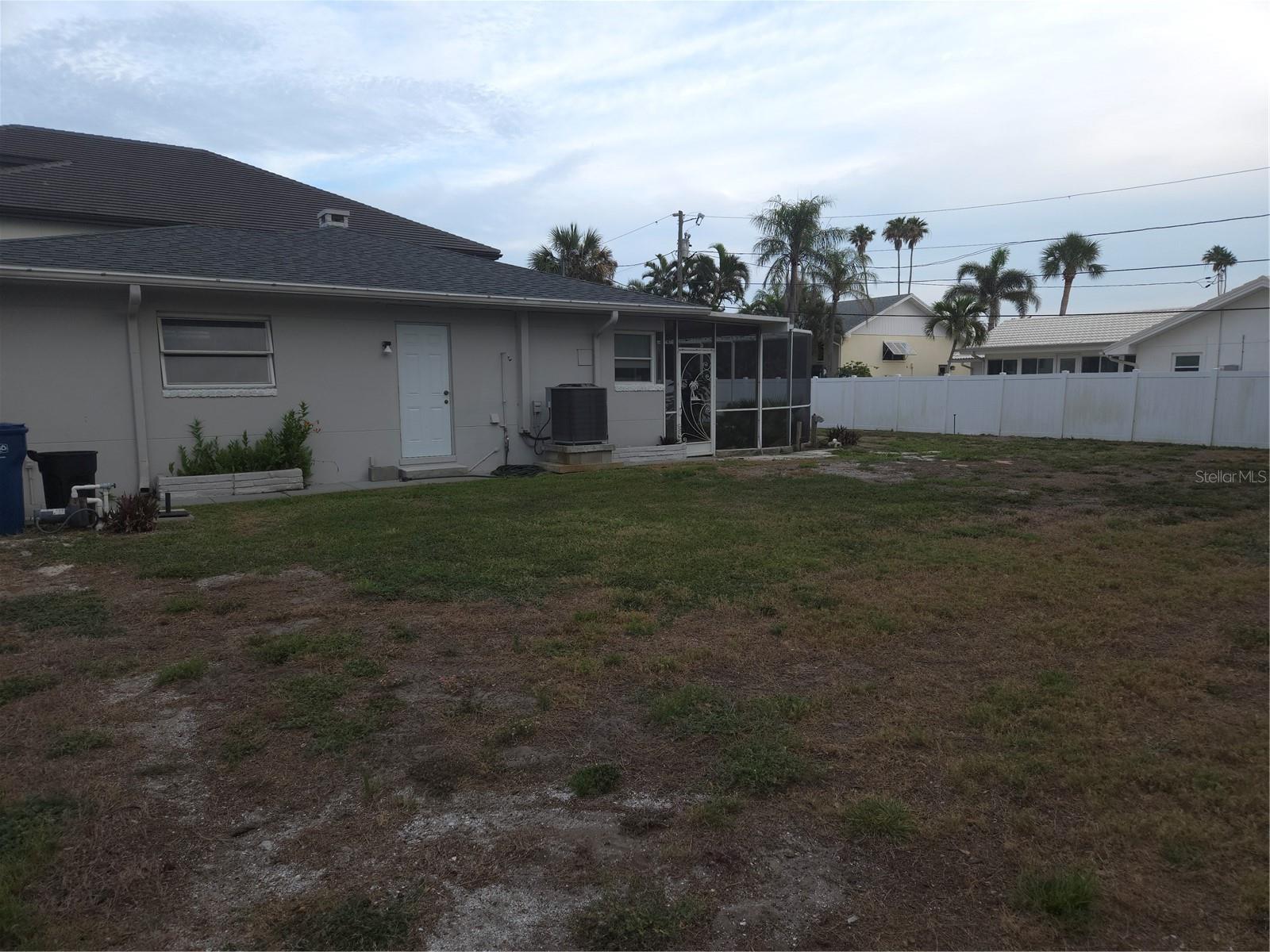 106 15TH ST, BELLEAIR BEACH, FL, 33786