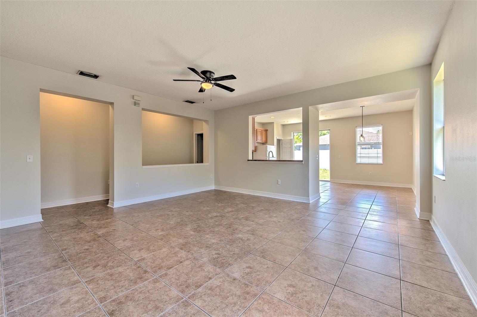 11136 RUNNING PINE DR, RIVERVIEW, FL, 33569