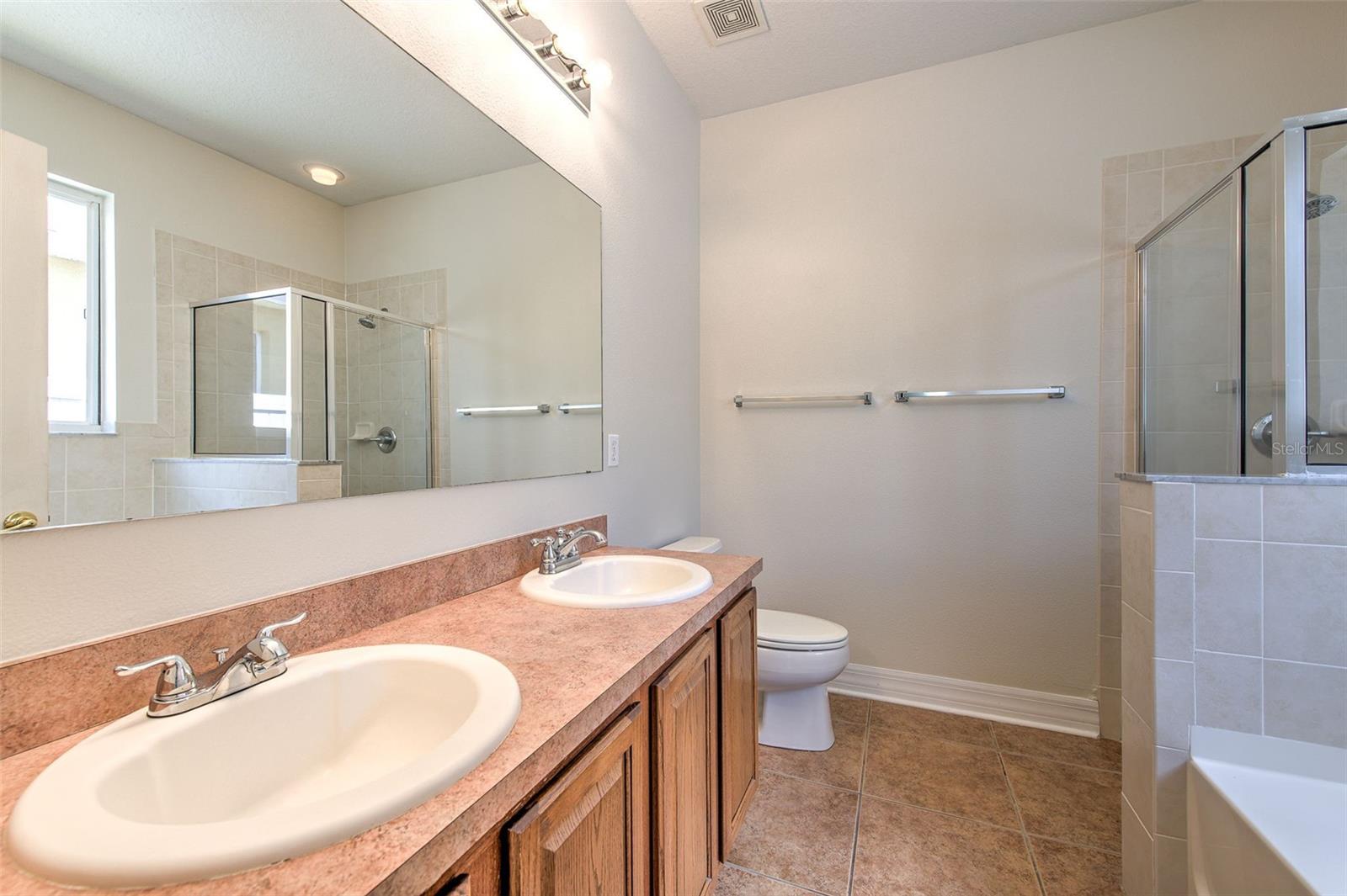 11136 RUNNING PINE DR, RIVERVIEW, FL, 33569