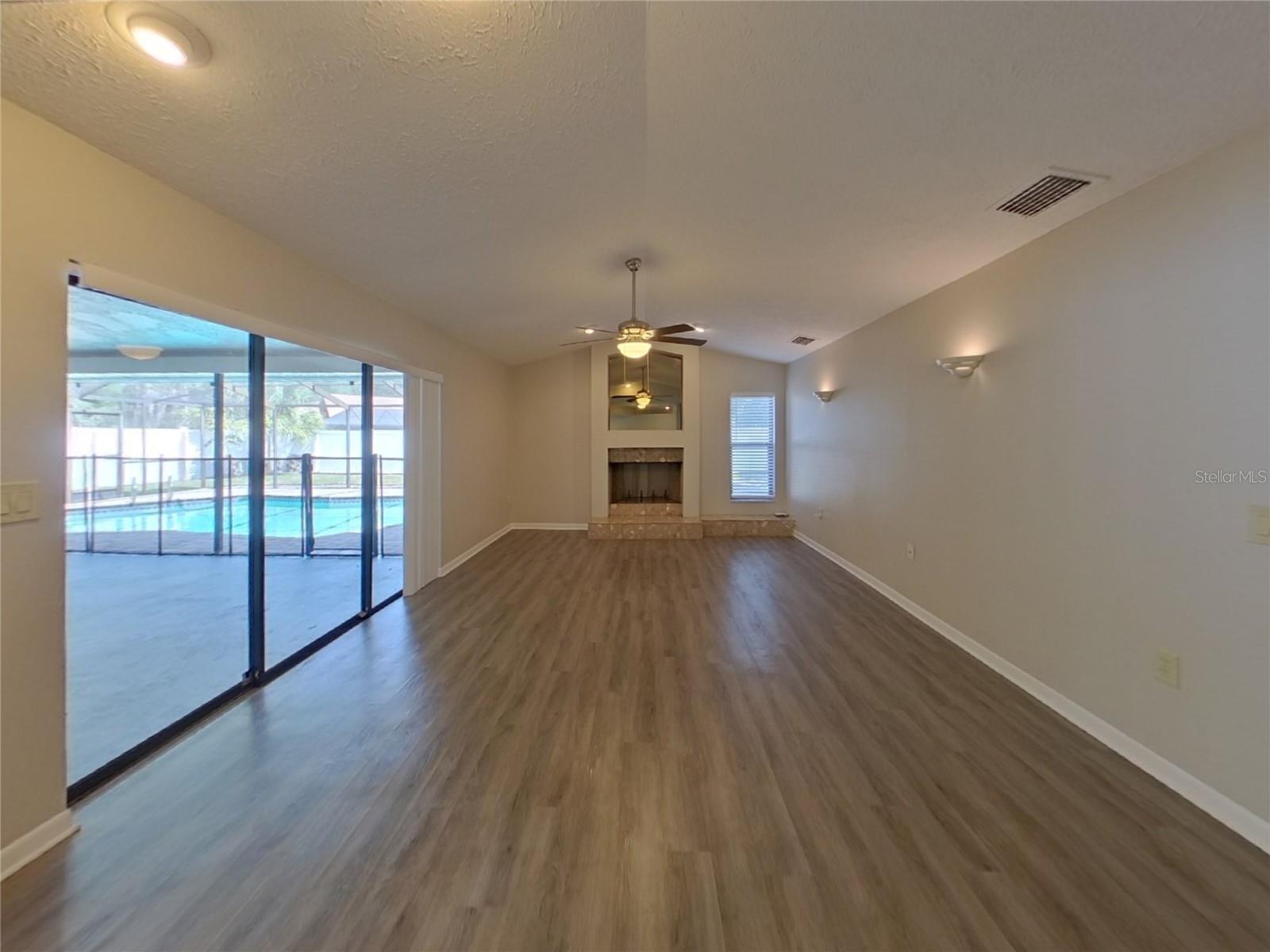 WALDEN LAKE UNIT 25 B, PLANT CITY, FL, 33566