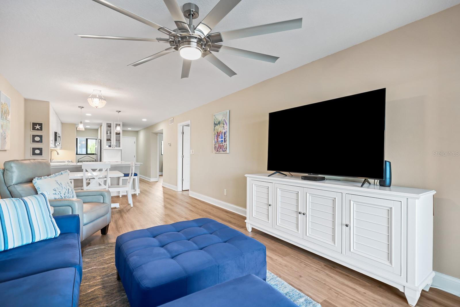 821 BAHIA DEL SOL DR #B, RUSKIN, FL, 33570