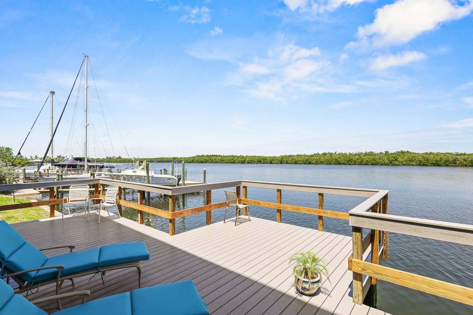 821 BAHIA DEL SOL DR #B, RUSKIN, FL, 33570