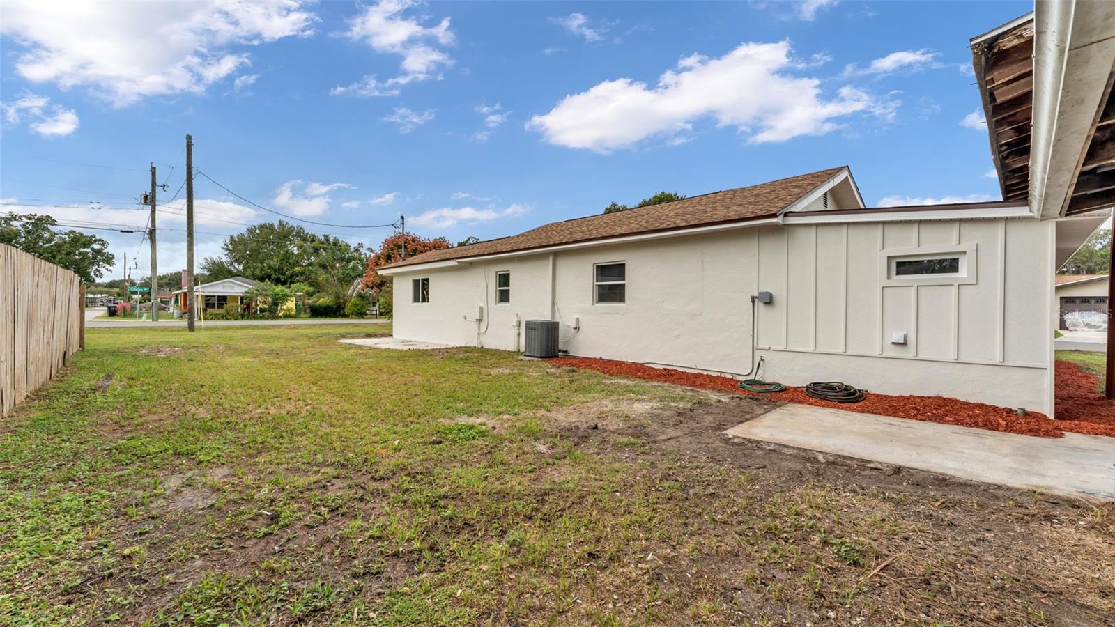 127 COLONIAL DR, AUBURNDALE, FL, 33823