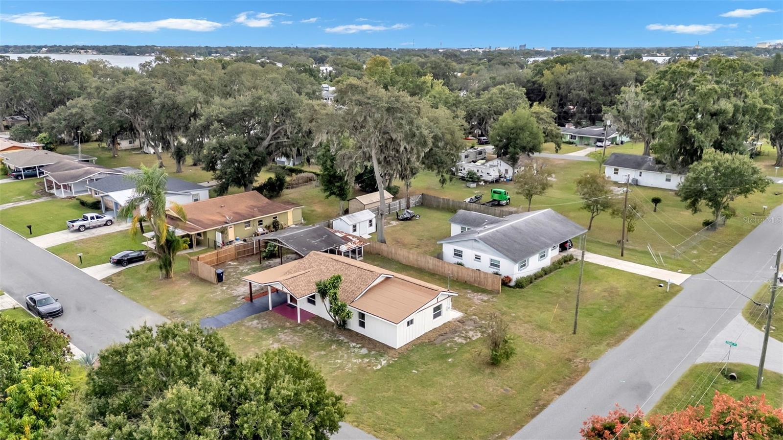 127 COLONIAL DR, AUBURNDALE, FL, 33823