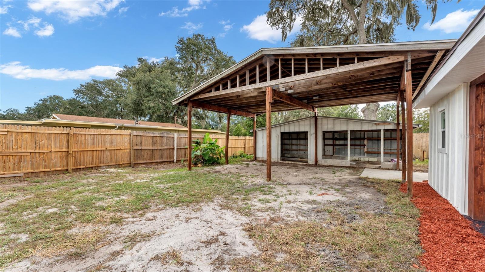 127 COLONIAL DR, AUBURNDALE, FL, 33823