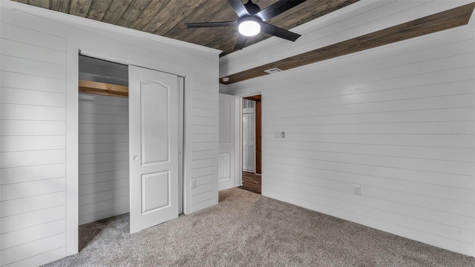 127 COLONIAL DR, AUBURNDALE, FL, 33823