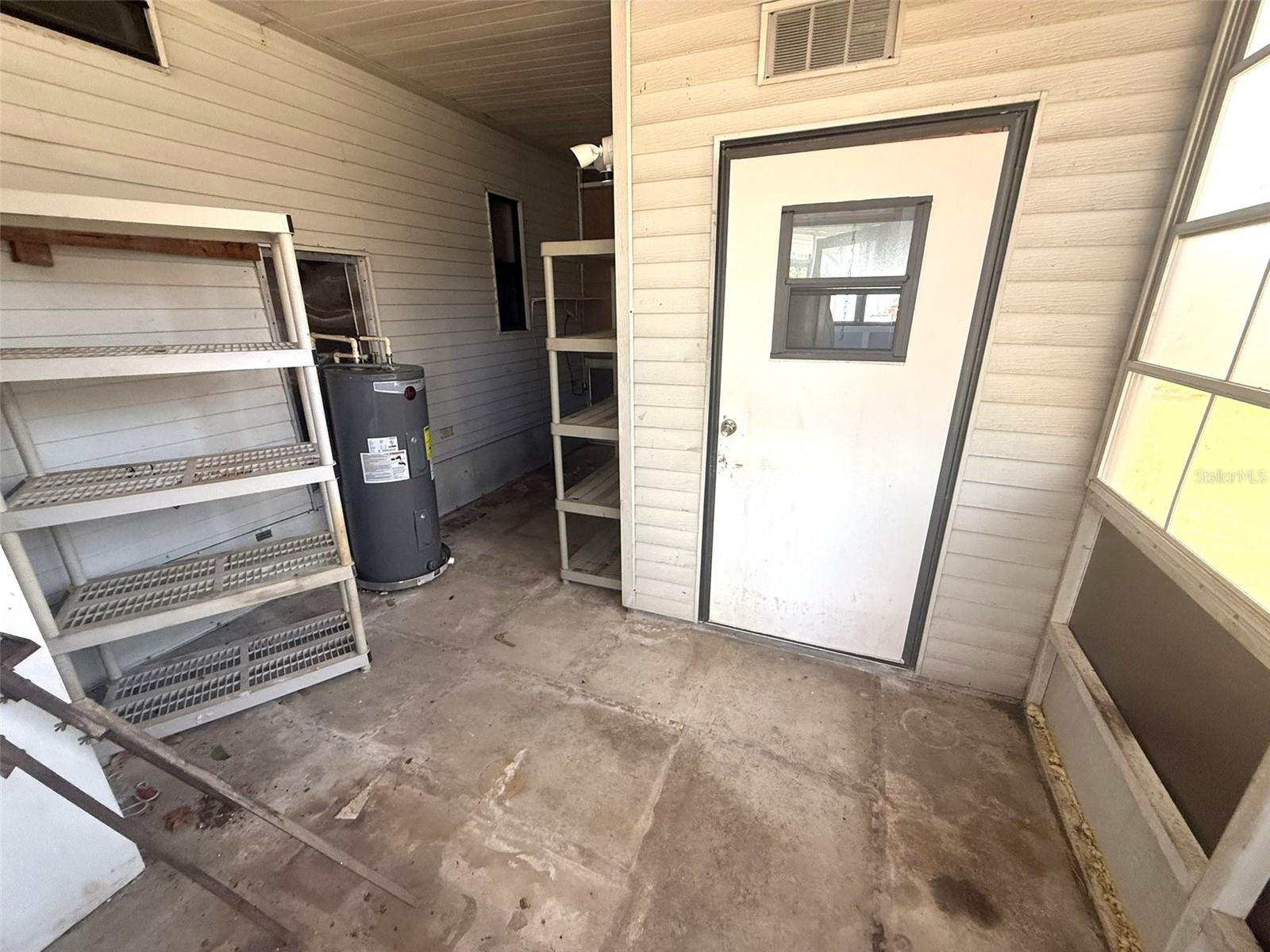 717 RIVERVIEW CIR, NORTH PORT, FL, 34287