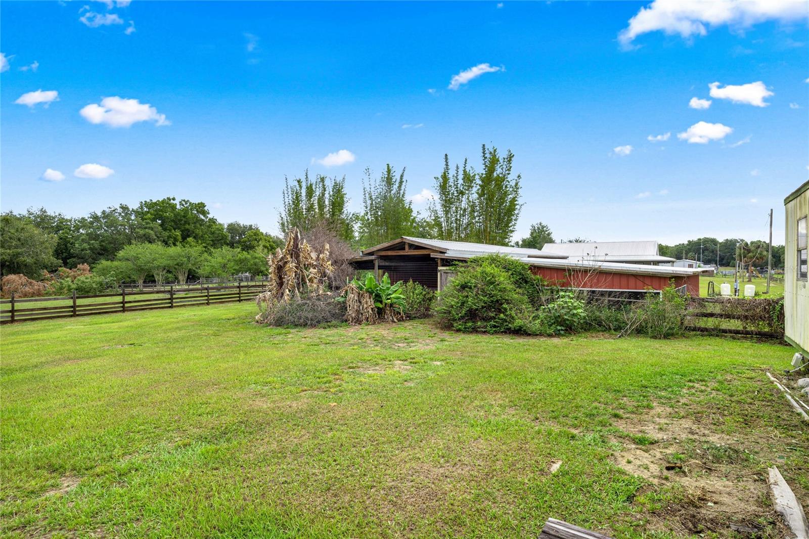 16248 SE HIGHWAY 42, WEIRSDALE, FL, 32195