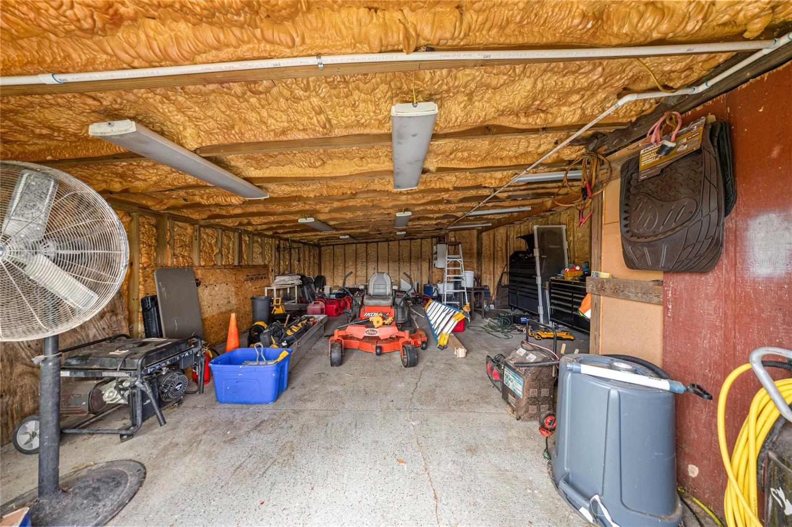 16248 SE HIGHWAY 42, WEIRSDALE, FL, 32195