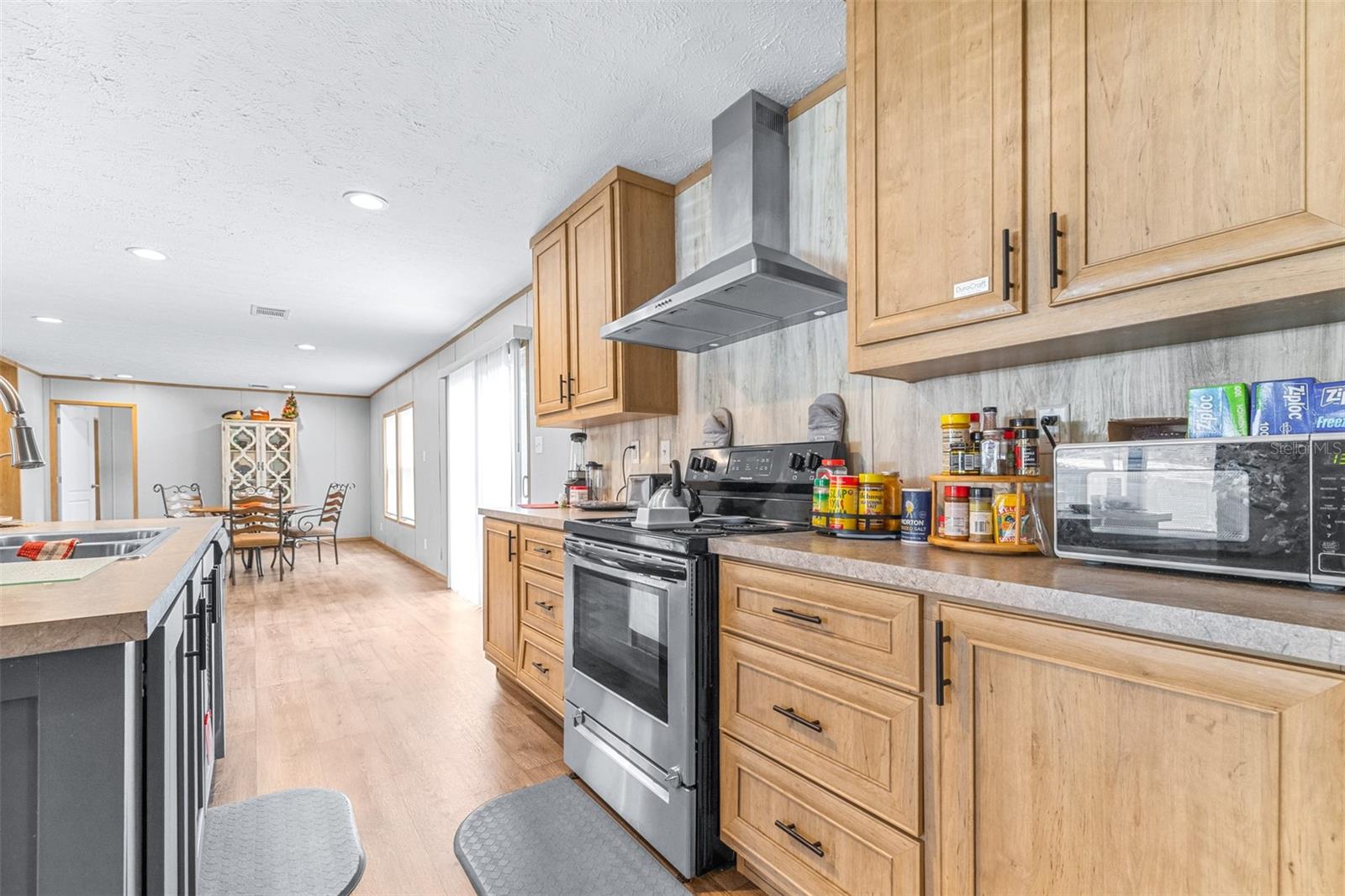1012 SNOWDOWN E, LAKELAND, FL, 33815
