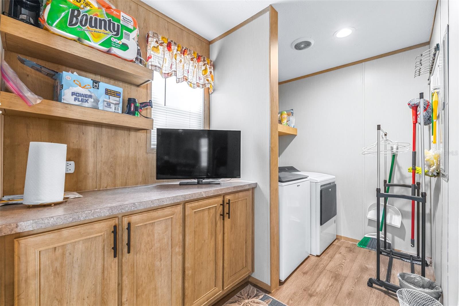 1012 SNOWDOWN E, LAKELAND, FL, 33815