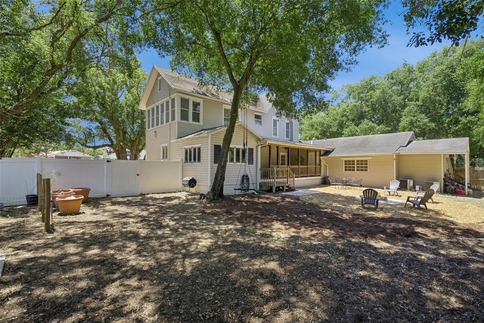 605 E LAKEVIEW AVE, EUSTIS, FL, 32726
