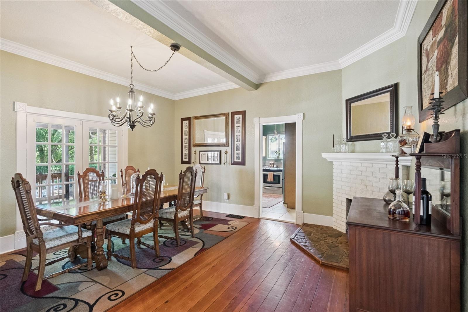 605 E LAKEVIEW AVE, EUSTIS, FL, 32726