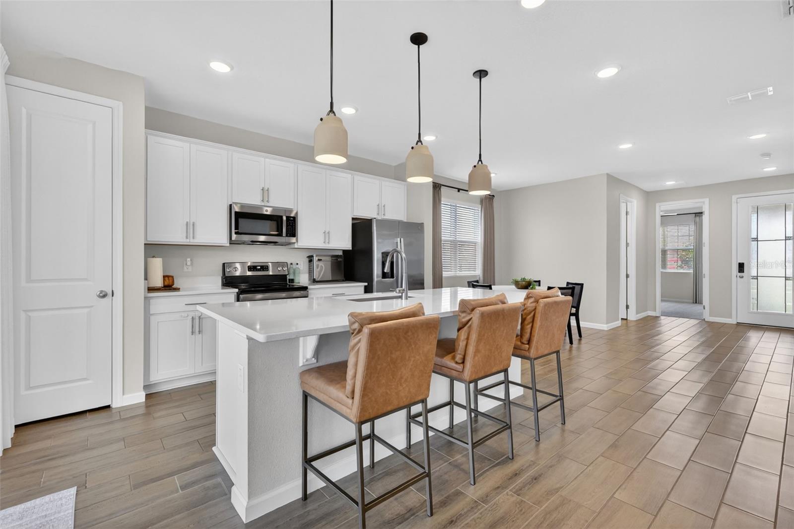 3710 MALAD WAY, TAVARES, FL, 32778