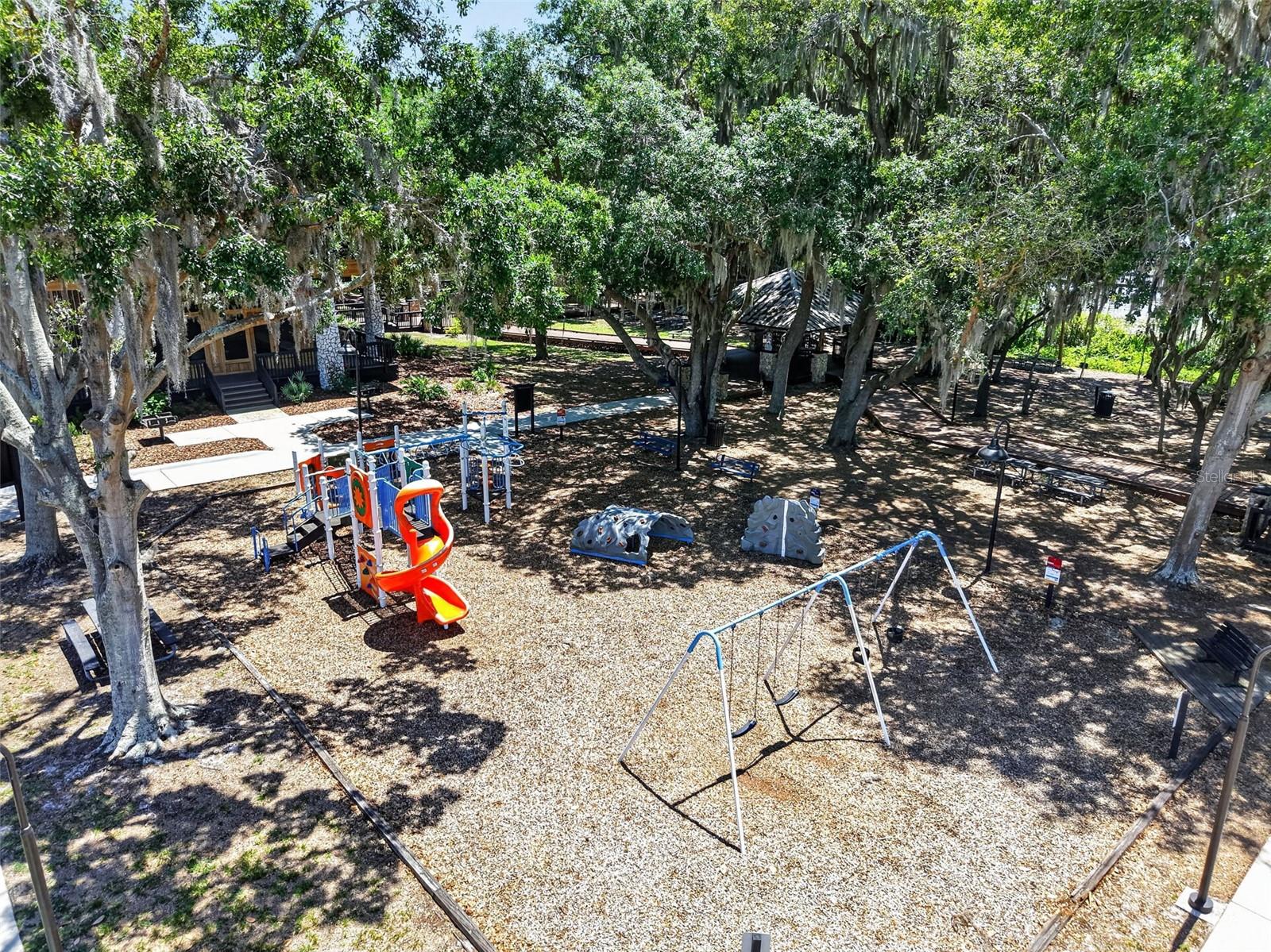 3710 MALAD WAY, TAVARES, FL, 32778