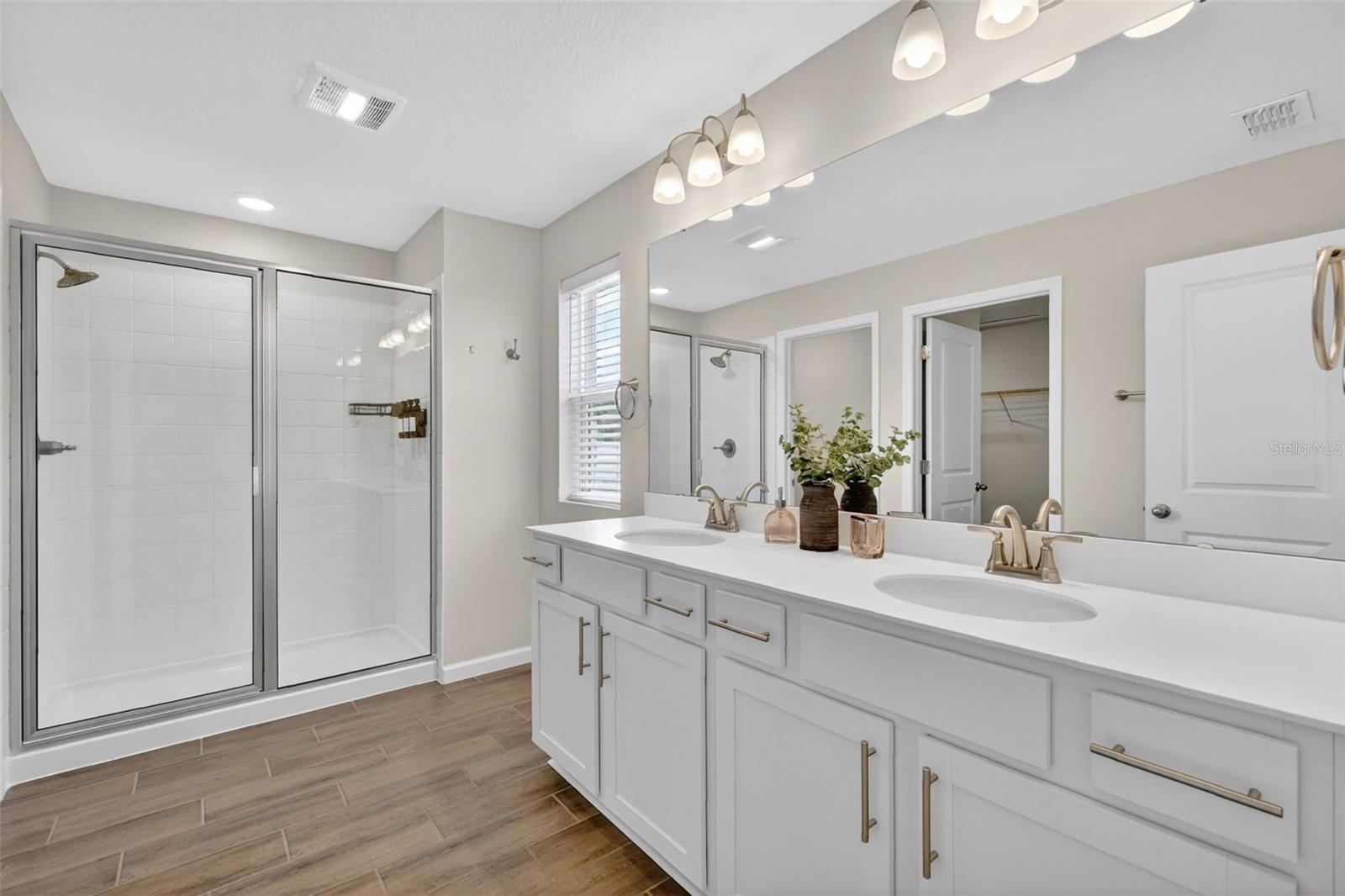 3710 MALAD WAY, TAVARES, FL, 32778
