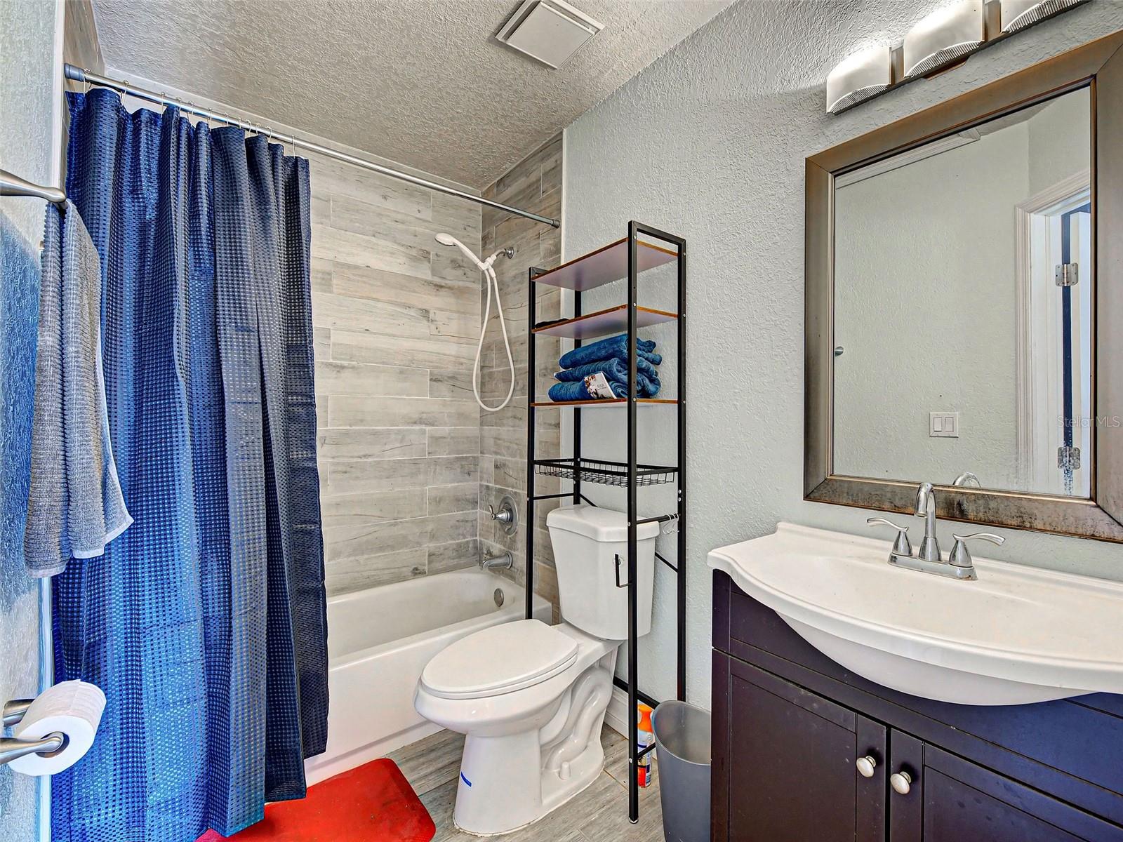 2178 PARK RD, VENICE, FL, 34293