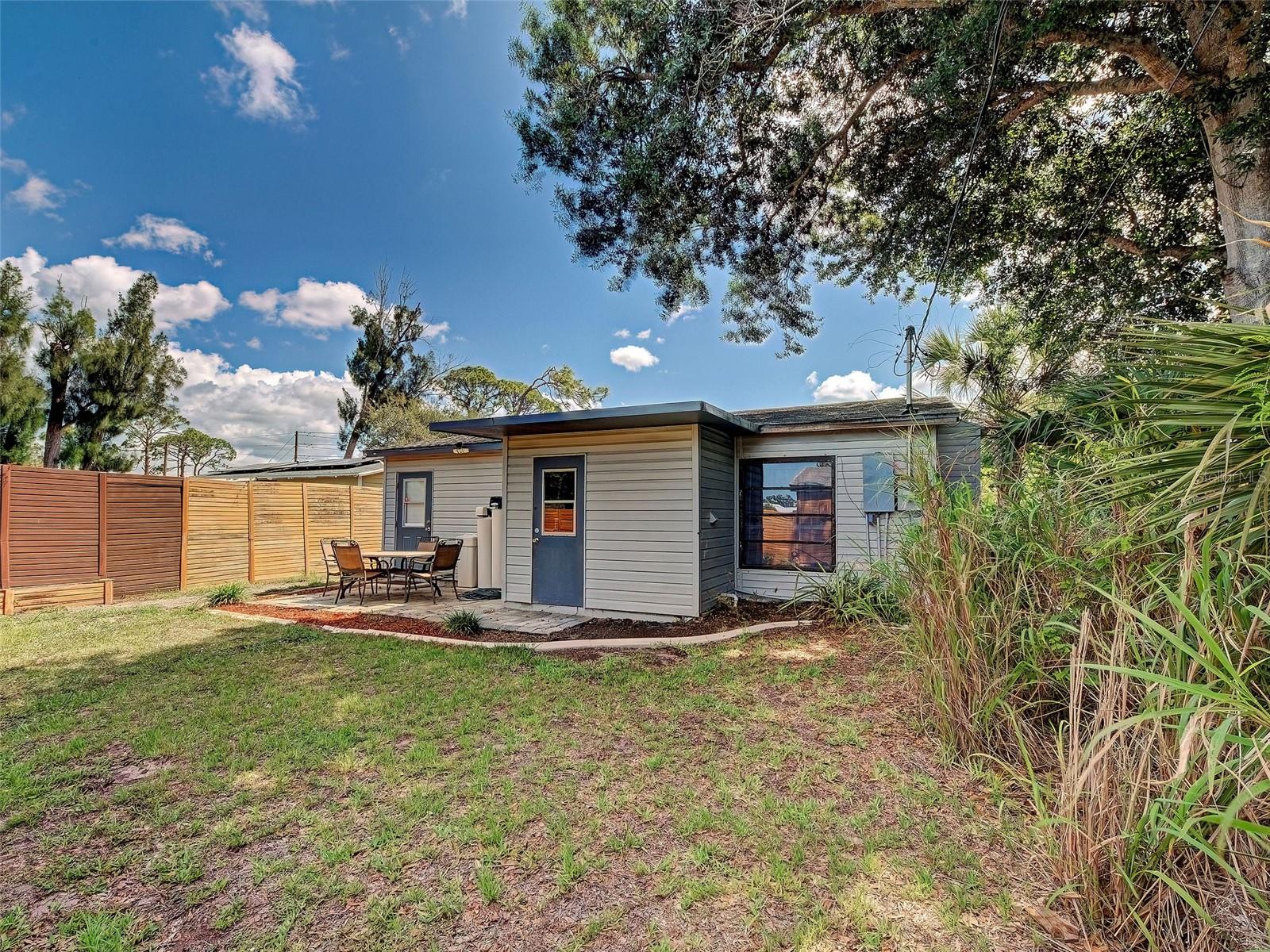2178 PARK RD, VENICE, FL, 34293