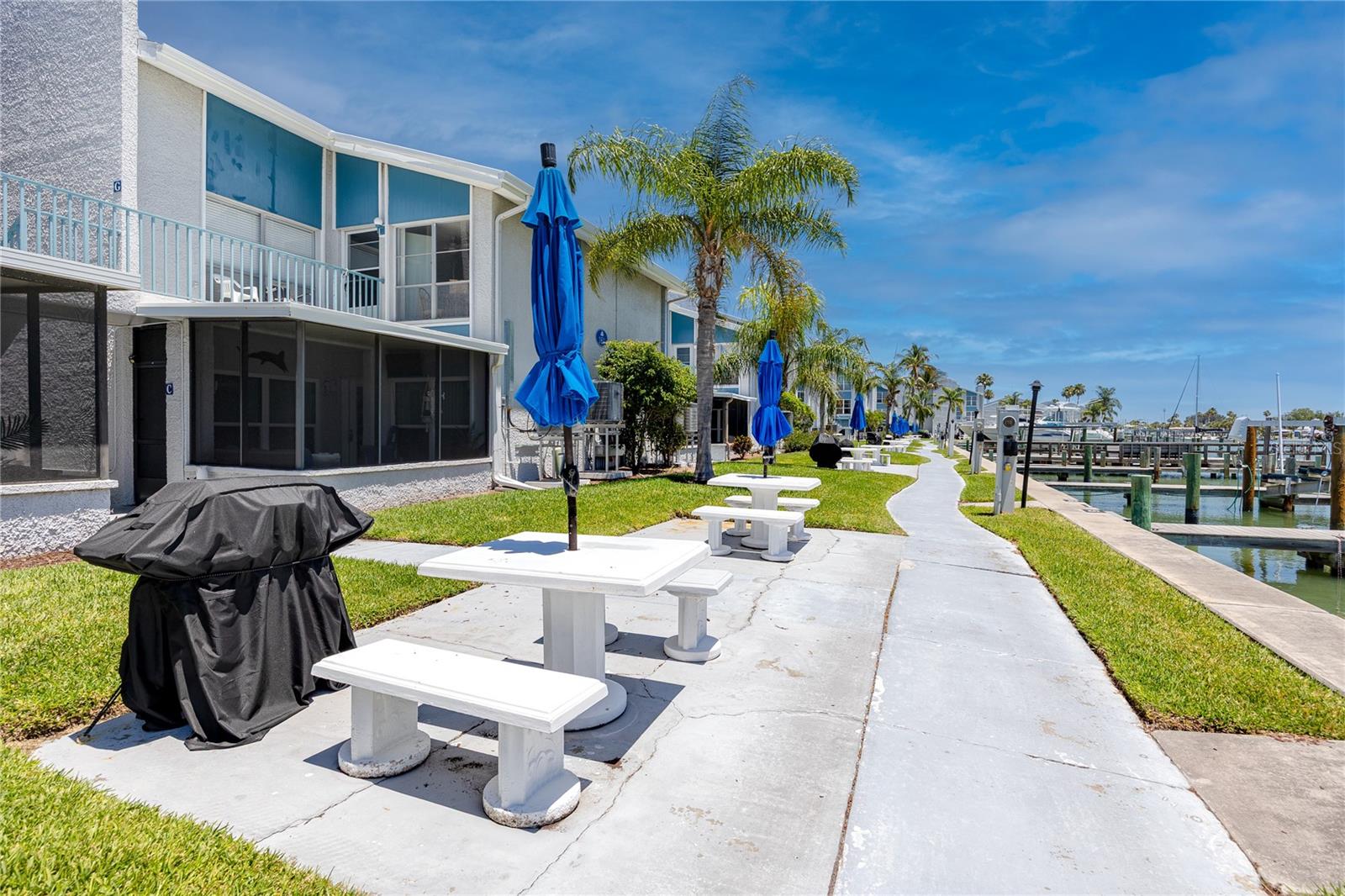 159 MEDALLION BLVD #F, MADEIRA BEACH, FL, 33708