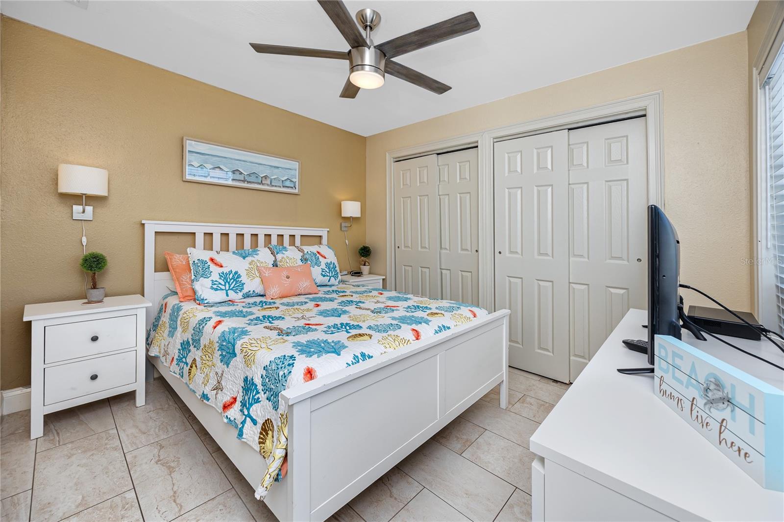 159 MEDALLION BLVD #F, MADEIRA BEACH, FL, 33708