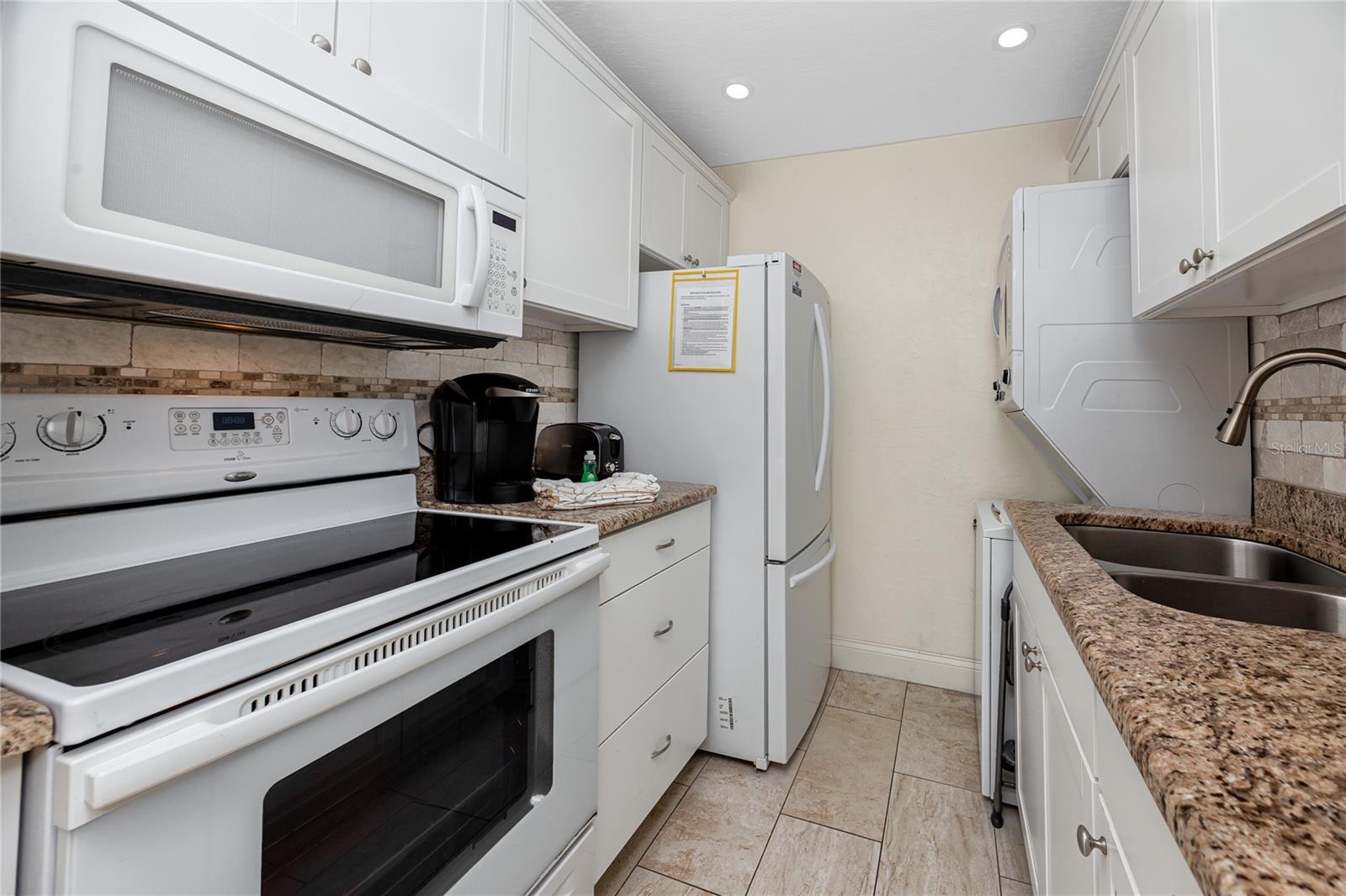 159 MEDALLION BLVD #F, MADEIRA BEACH, FL, 33708
