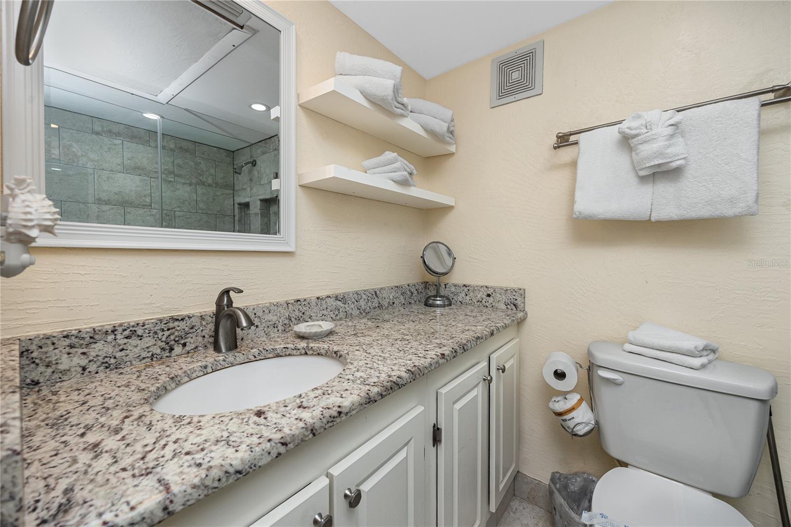 159 MEDALLION BLVD #F, MADEIRA BEACH, FL, 33708