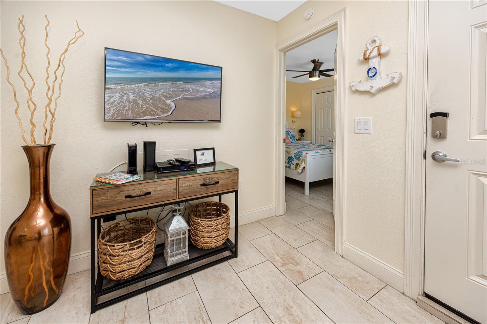 159 MEDALLION BLVD #F, MADEIRA BEACH, FL, 33708