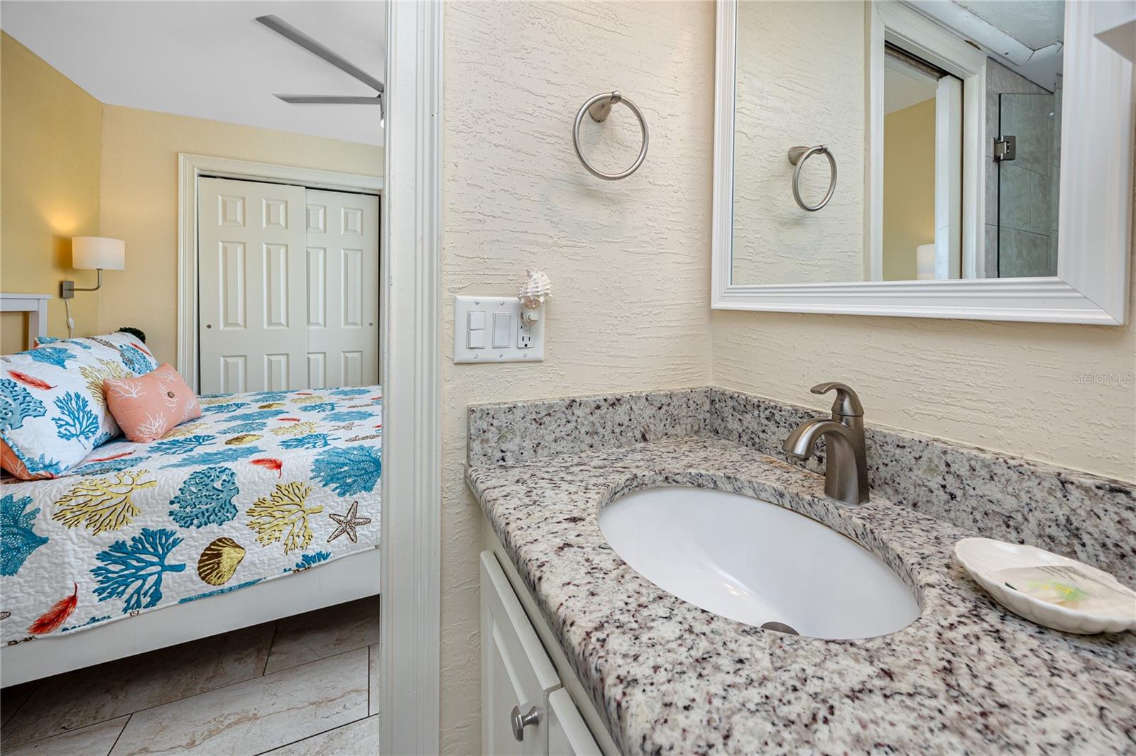 159 MEDALLION BLVD #F, MADEIRA BEACH, FL, 33708
