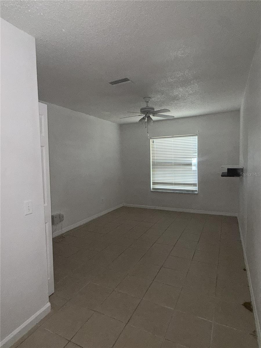 9213 CAMINO VILLA BLVD, TAMPA, FL, 33635