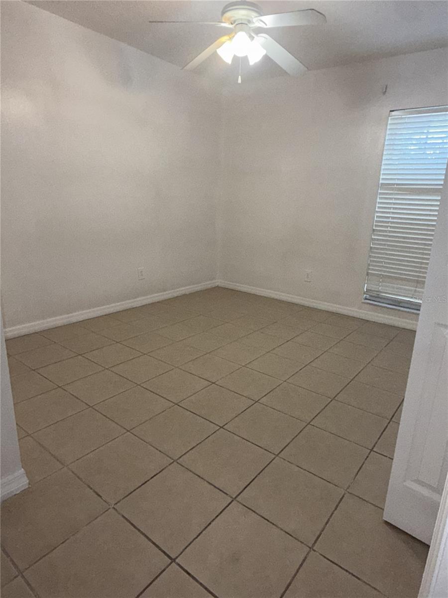 9213 CAMINO VILLA BLVD, TAMPA, FL, 33635