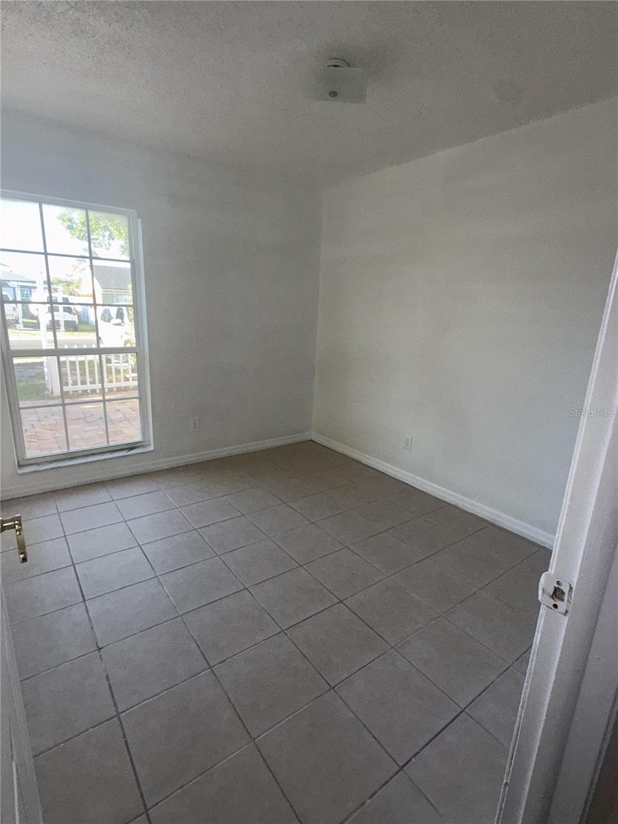 9213 CAMINO VILLA BLVD, TAMPA, FL, 33635