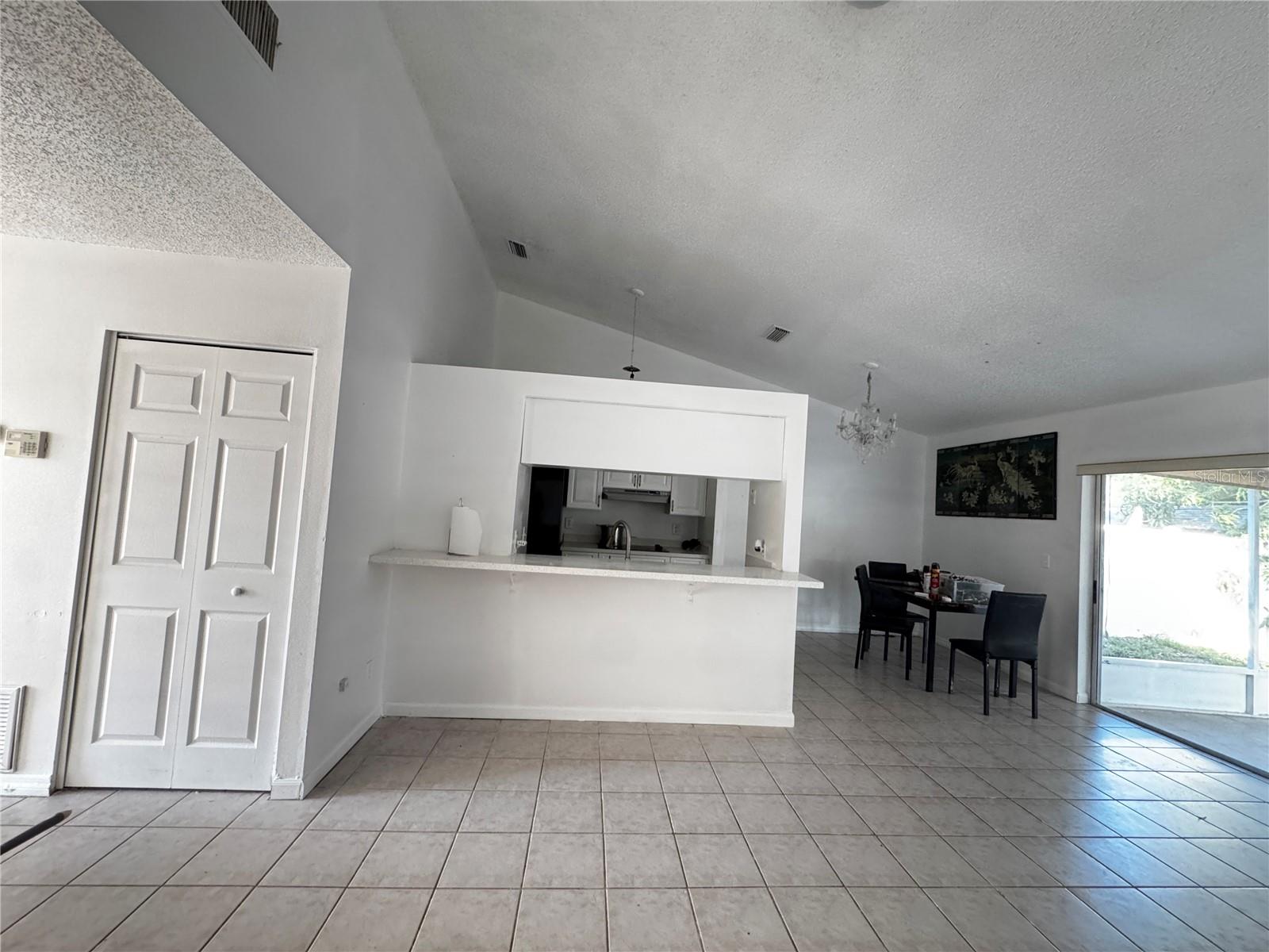 9213 CAMINO VILLA BLVD, TAMPA, FL, 33635
