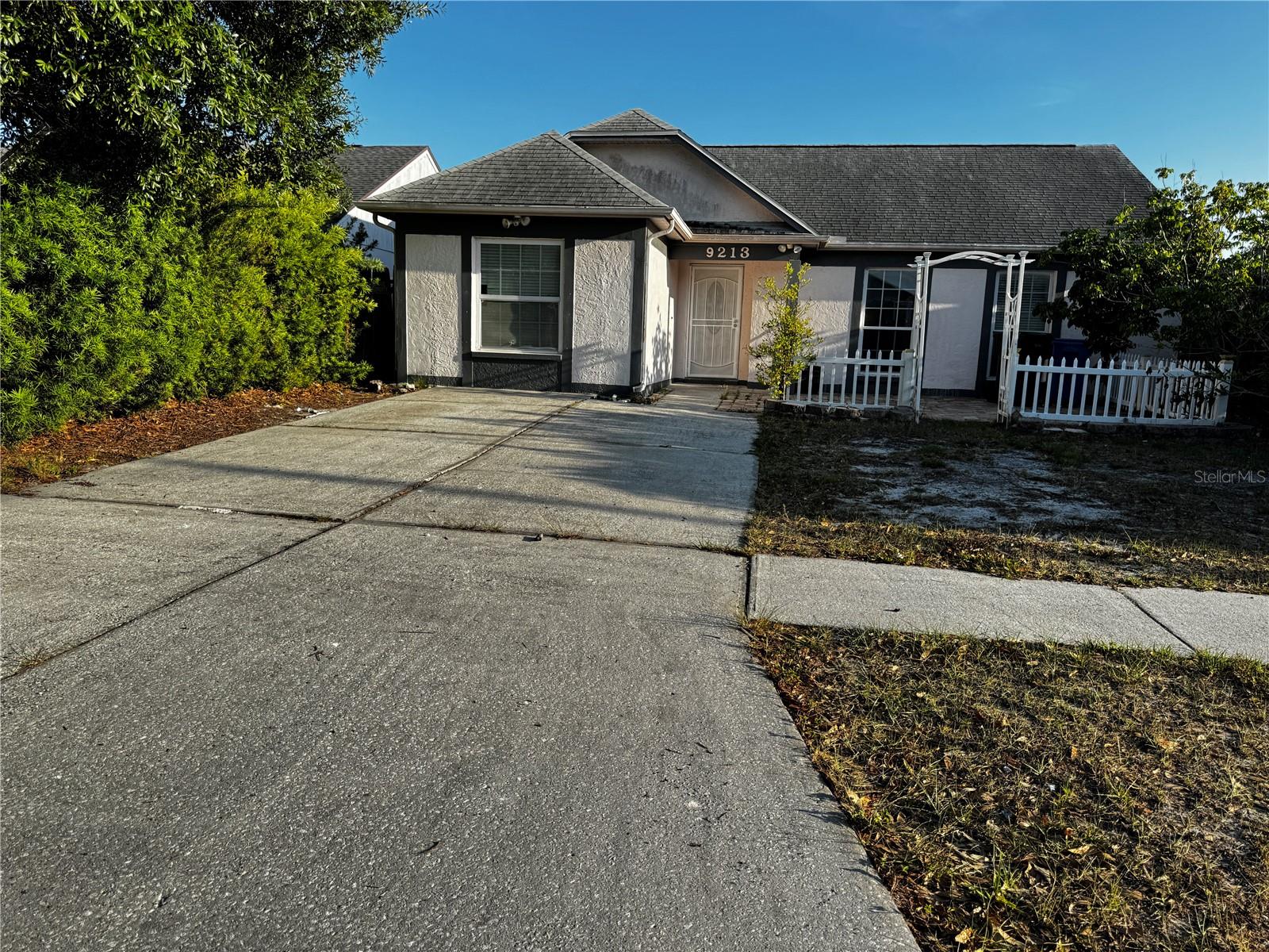 9213 CAMINO VILLA BLVD, TAMPA, FL, 33635
