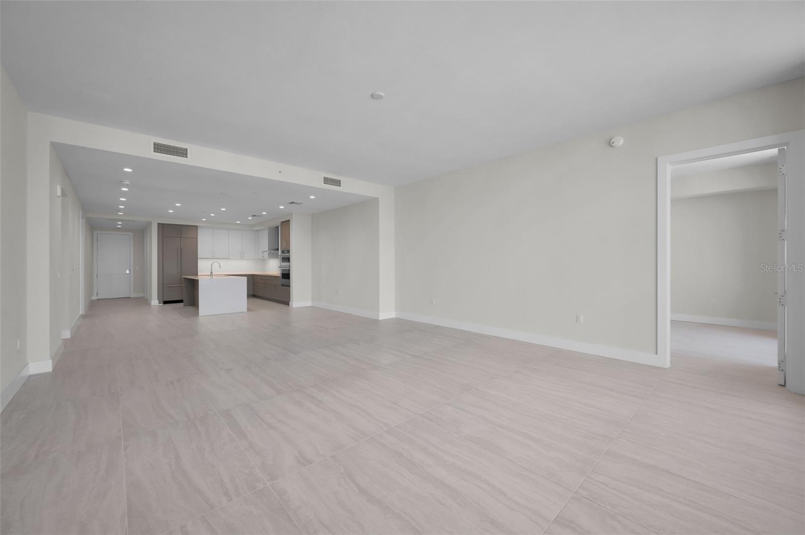 275 1ST AVE S #3503, ST PETERSBURG, FL, 33701