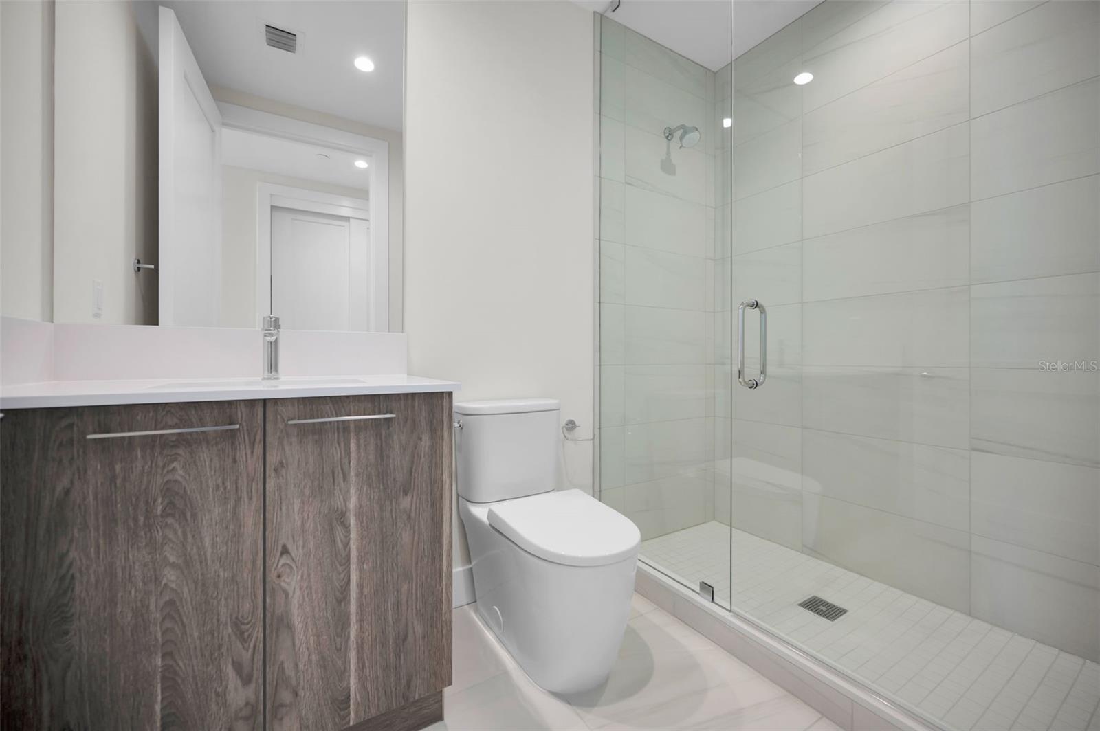 275 1ST AVE S #3503, ST PETERSBURG, FL, 33701